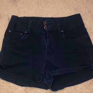 Dollhouse shorts in navy blue